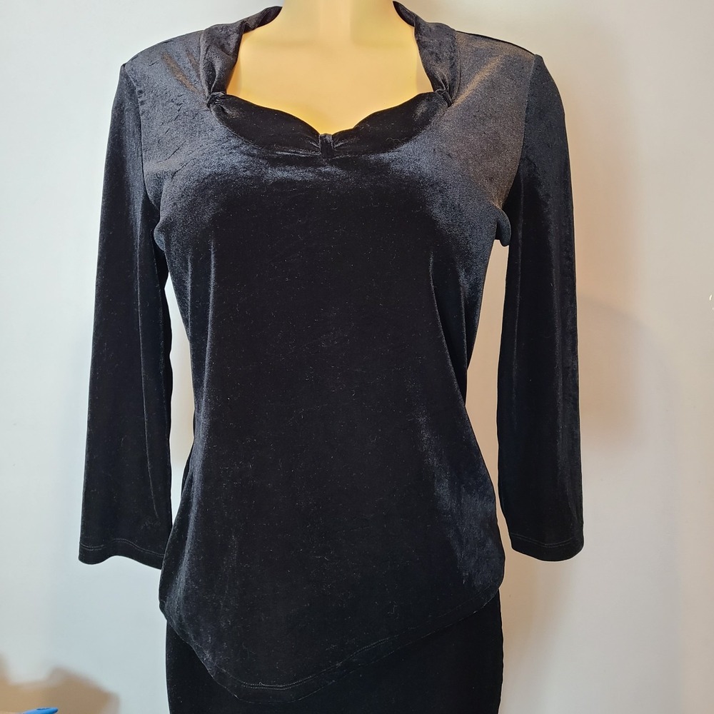 Vintage Y2K Black Stretch Velvet Knot Top Women Size Medium Stretch Whimsigoth